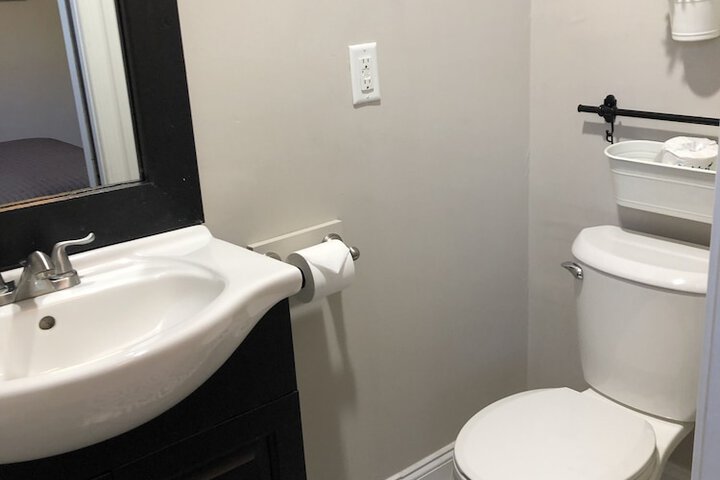 Room 49 of 74