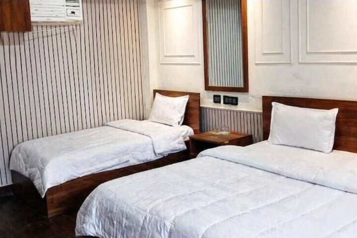 Room 20 of 47