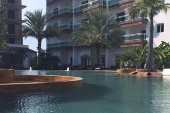 Pool 9 of 11