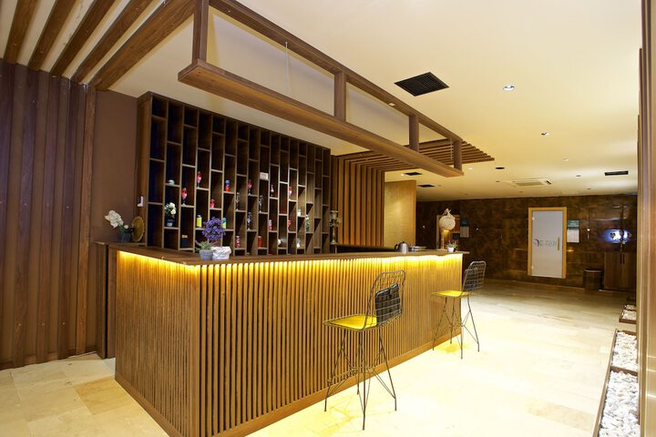 Hotel Interior 30 of 38