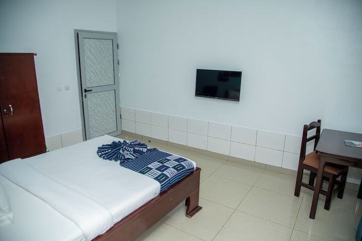 Room 38 of 110