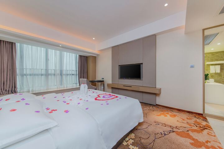 Room 31 of 83