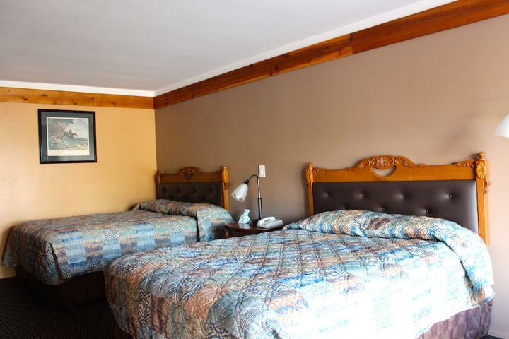 Room 2 of 11