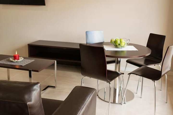 Room 15 of 20
