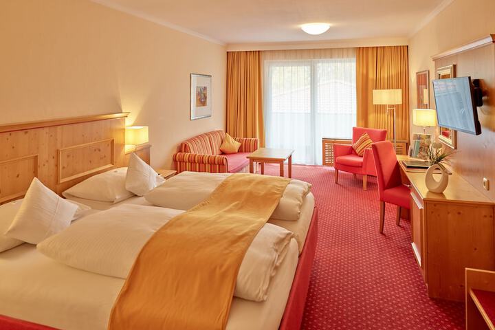 Room 10 of 75