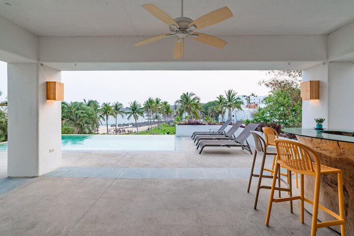 Terrace/Patio 59 of 60