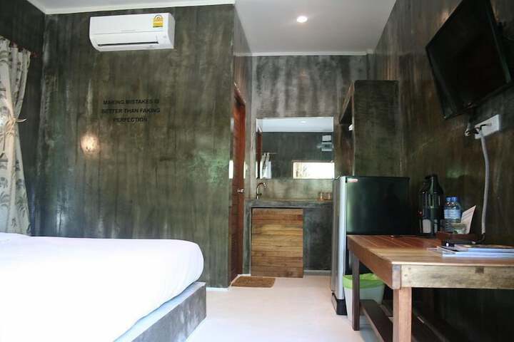 Room amenity