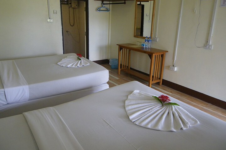 Room 17 of 96
