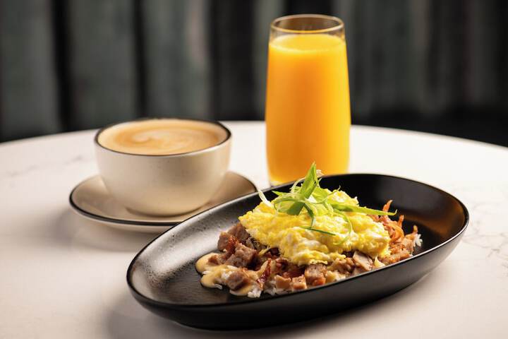 Breakfast/Coffee Service 173 of 220