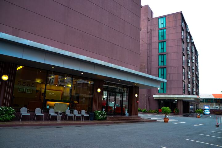 Hotel 36 of 38