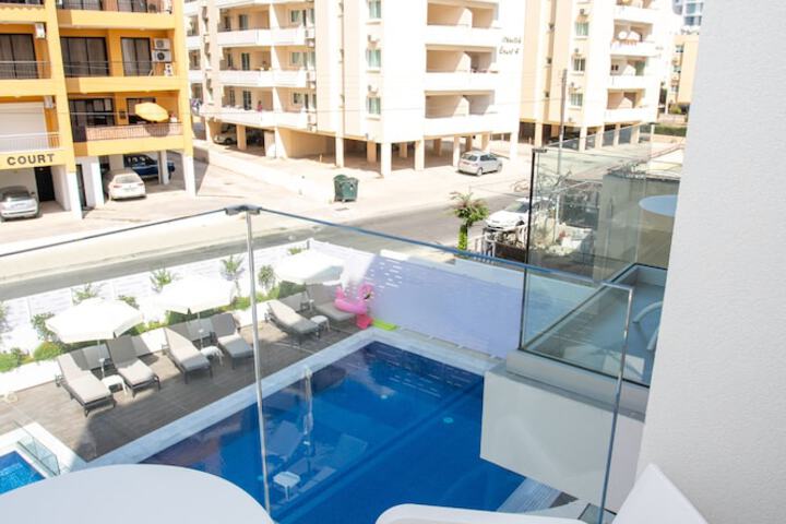 Terrace/Patio 64 of 64