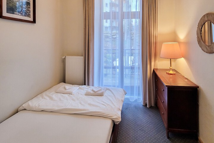 Room 5 of 55
