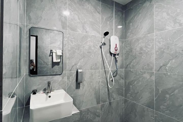 Room 30 of 41