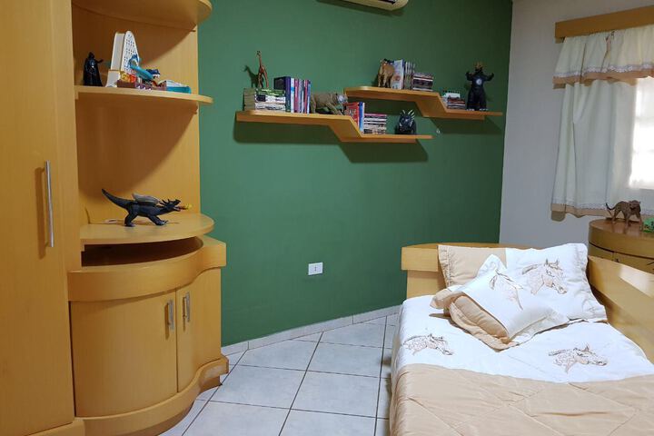 Room 2 of 23