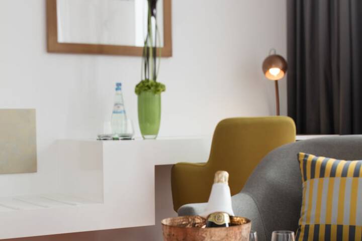 Dining Photos