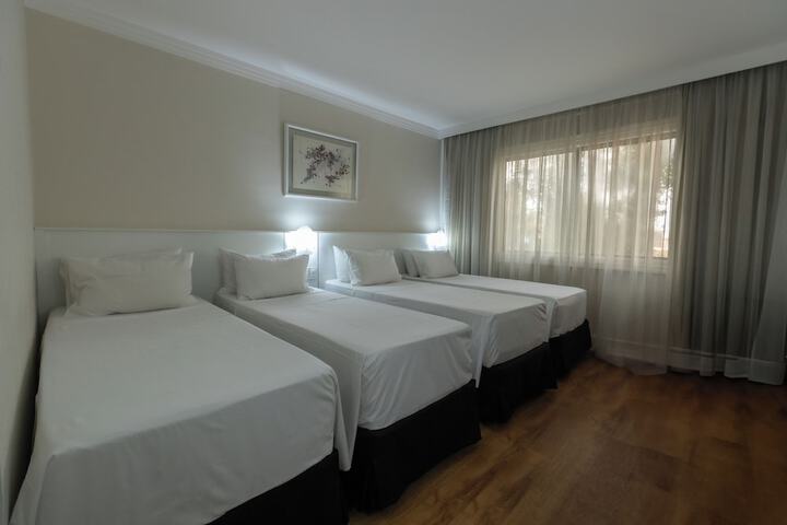 Room 21 of 52
