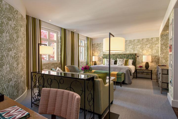Room 49 of 50