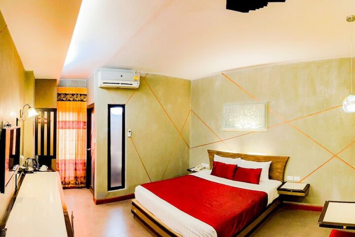 Room 7 of 21