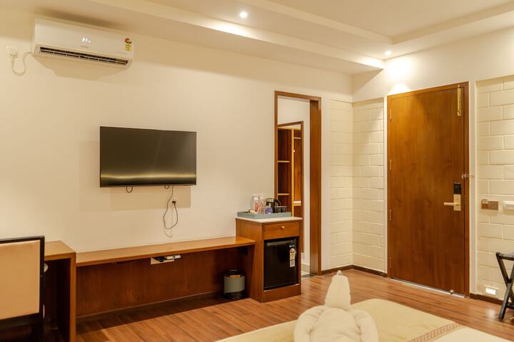 Room 18 of 84