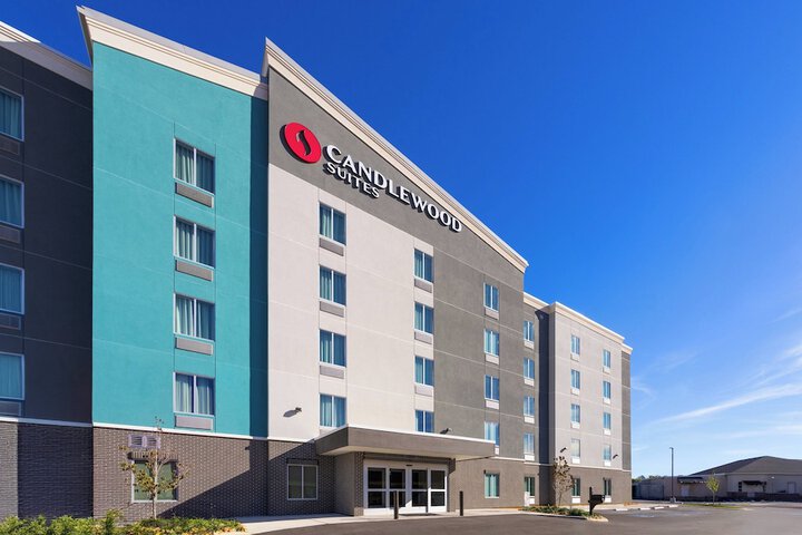 Hotel 41 of 42