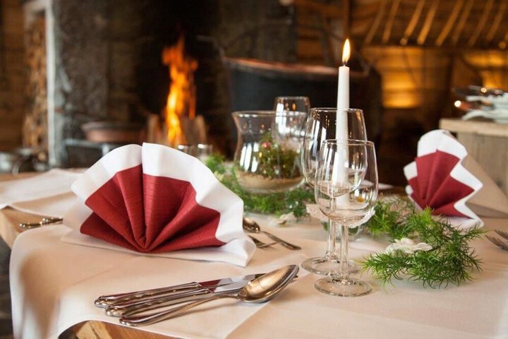 Dining 56 of 67