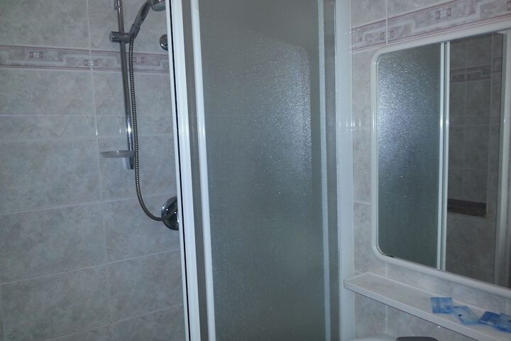 Room 40 of 70