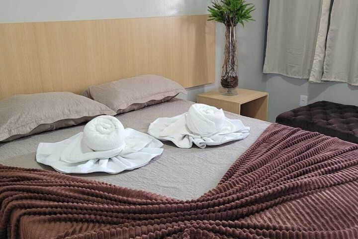 Room 3 of 7