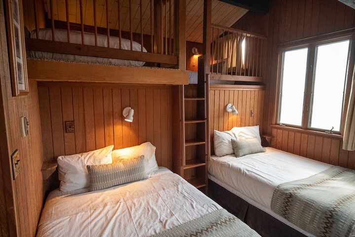 Room 5 of 29
