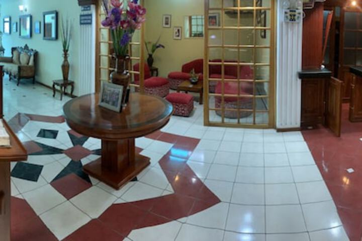 Room 25 of 49