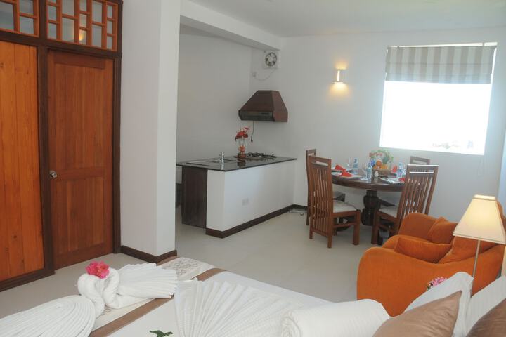 Room 12 of 74