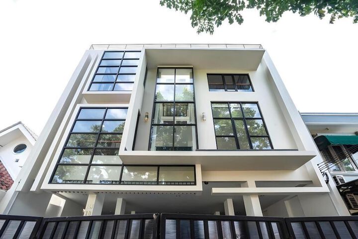 OYO 94735 RD Near Eka Hospital Bsd City