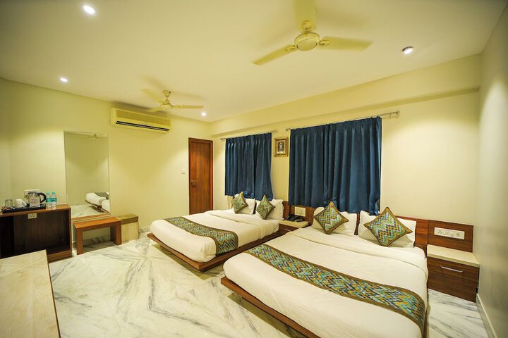 Room 2 of 11