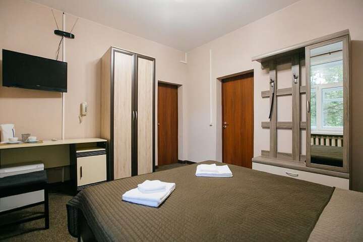 Room 47 of 94
