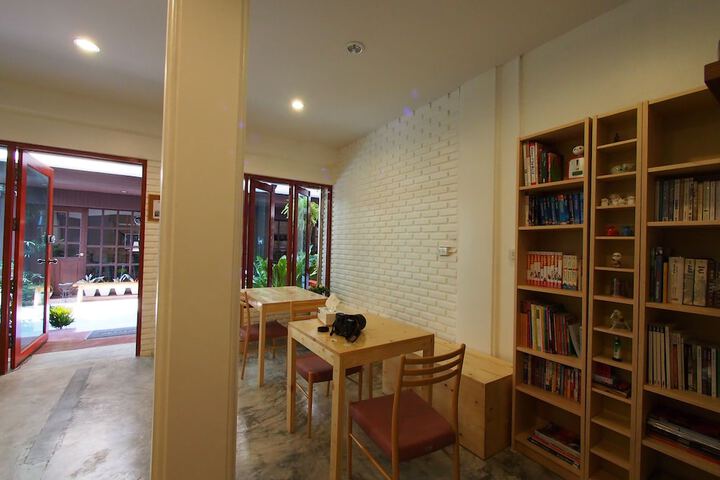 Hotel Interior 25 of 29