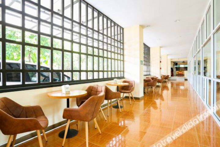 Hotel Interior 14 of 40