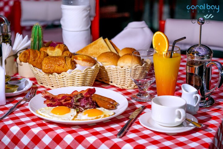 Breakfast/Coffee Service 61 of 72