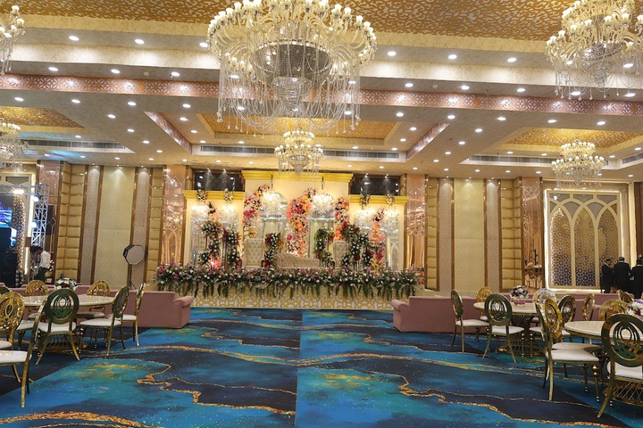 Ballroom/Hall 36 of 54
