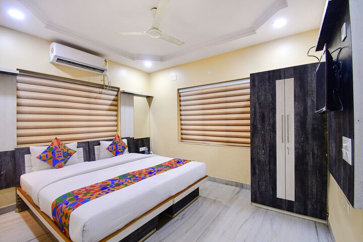 Room 17 of 29