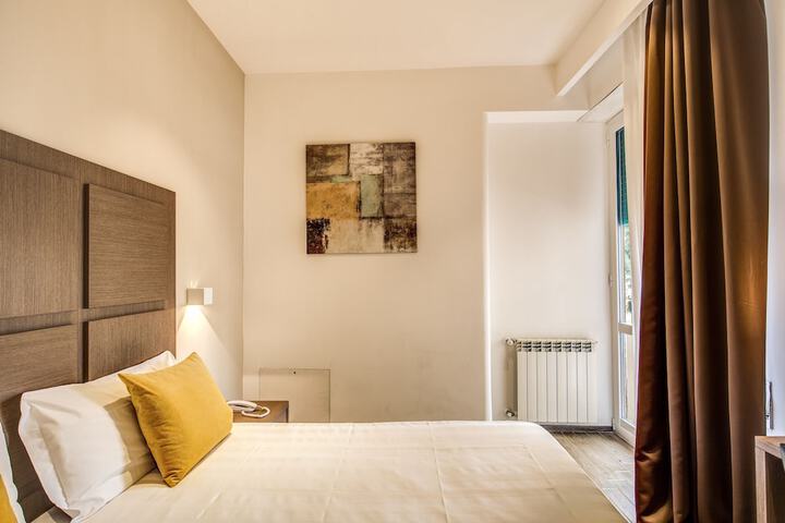 Room 82 of 147