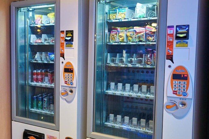 Vending machine
