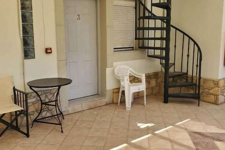 General 16 of 27