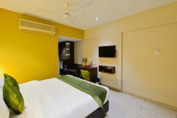Room 34 of 61