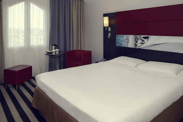 Room 22 of 47