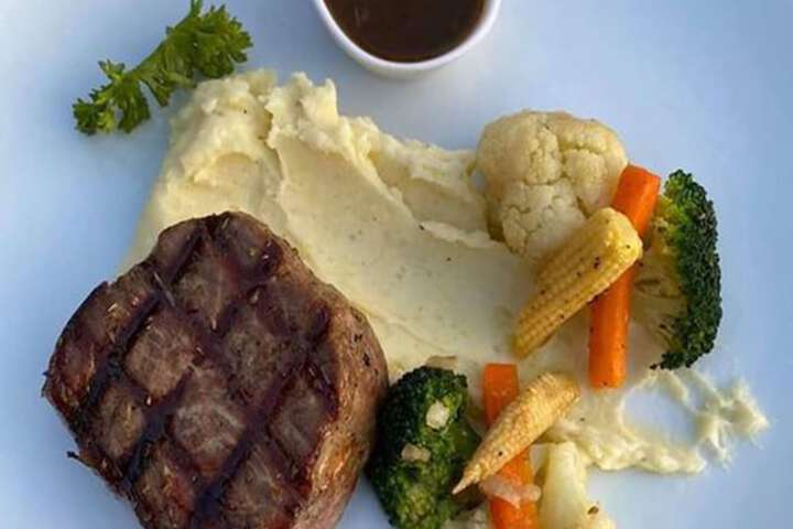 Dining 107 of 156