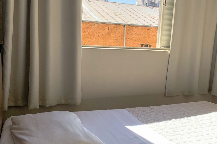 Room 10 of 26