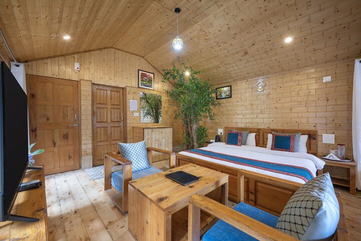 Room 4 of 49