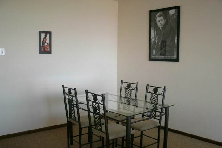 Room 9 of 34