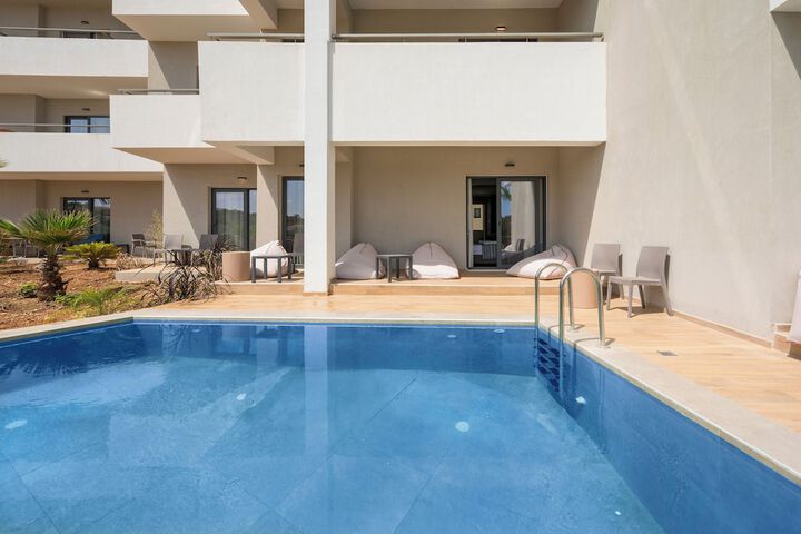 Terrace/Patio 62 of 152