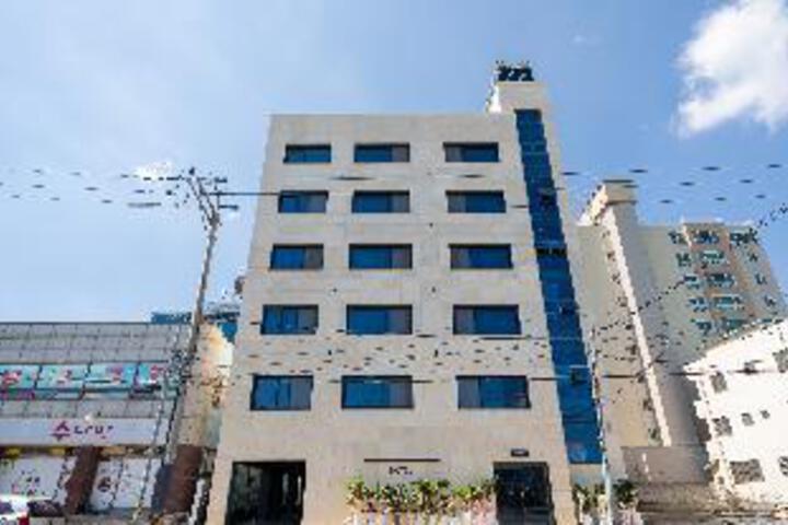 Hotel 2 of 20