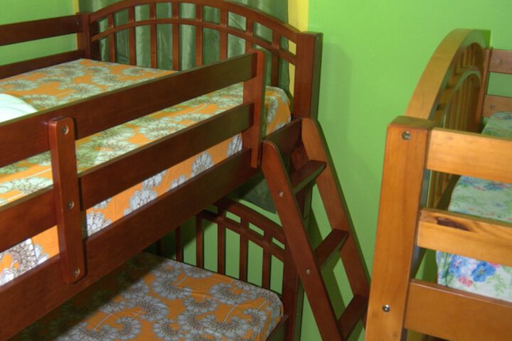 Room 13 of 96